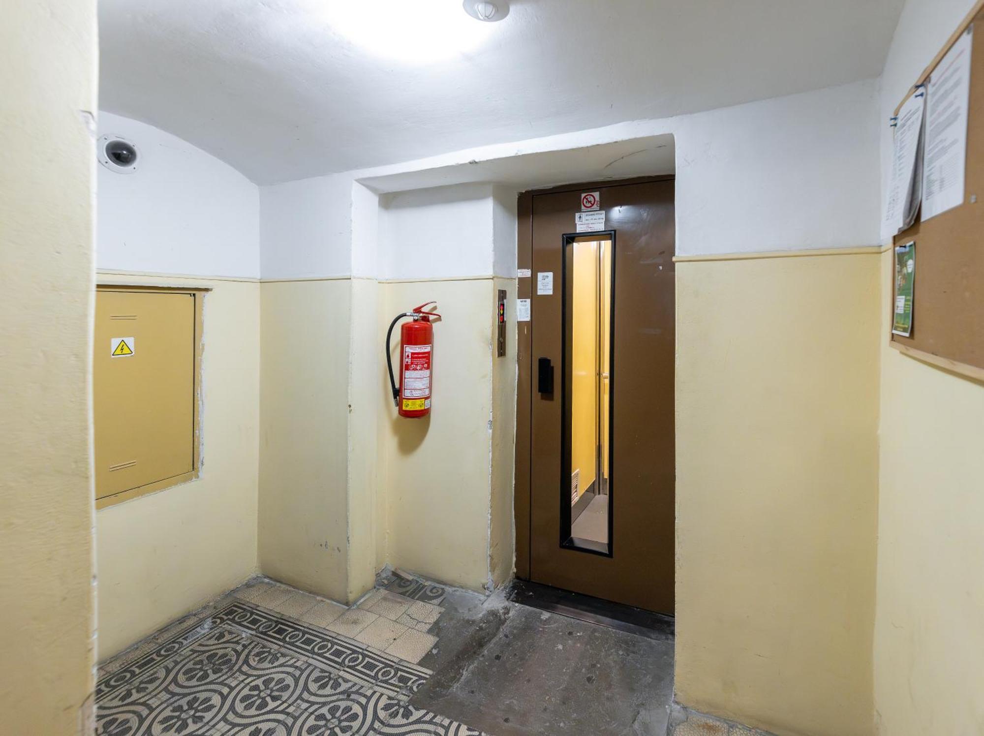 Kip Old Town Modern With Free Parking & Ac